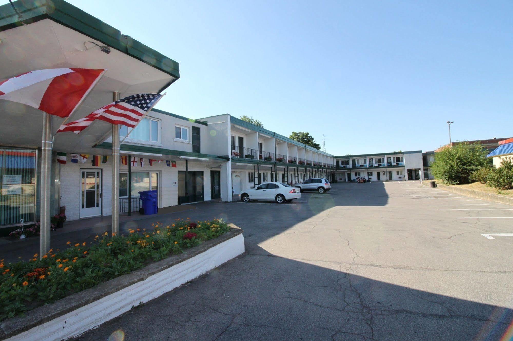 6267 Persepolis Inn Niagara Falls Exteriör bild