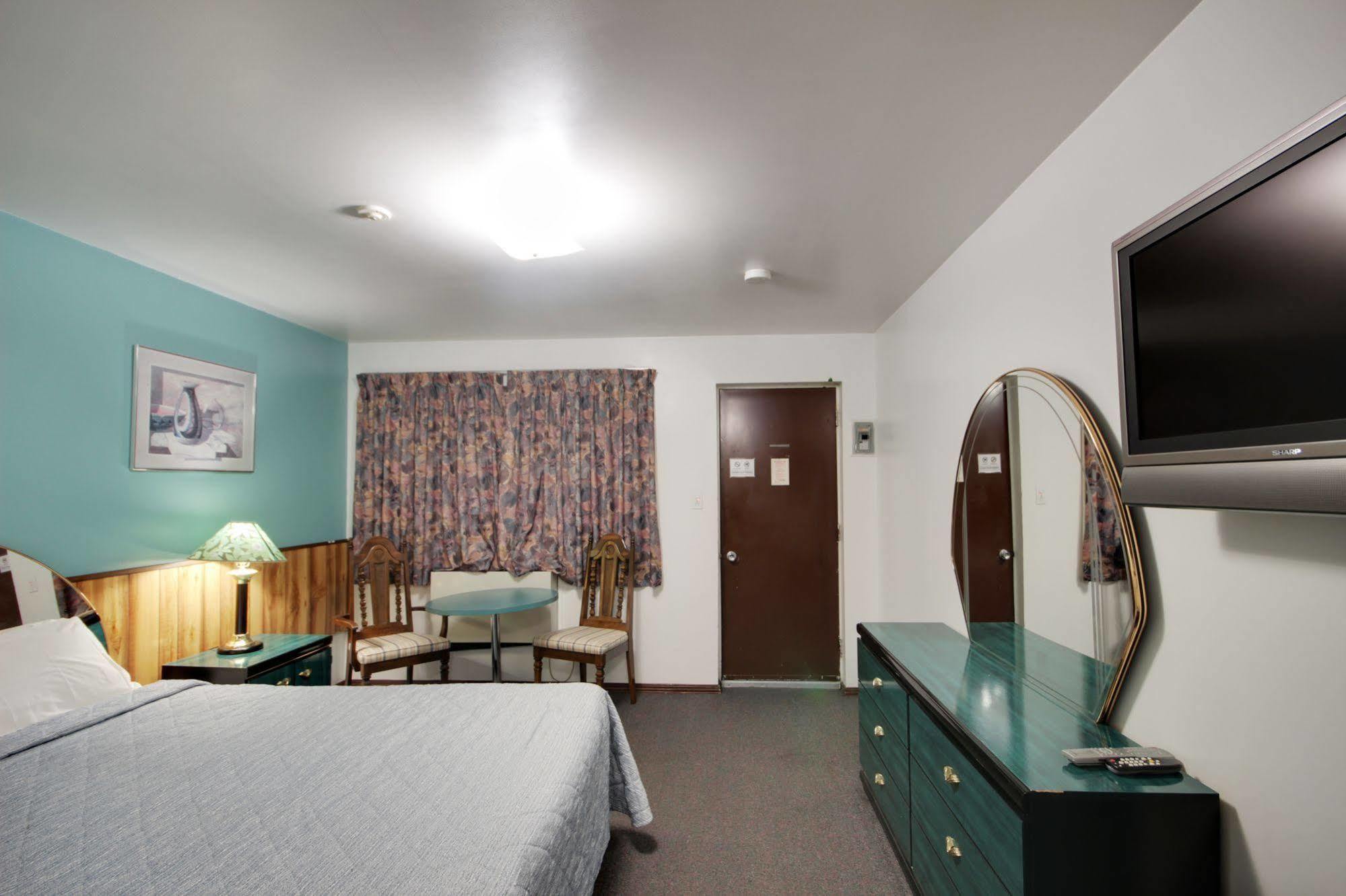 6267 Persepolis Inn Niagara Falls Exteriör bild